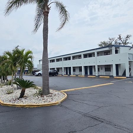 Deluxe Inn - Sarasota South Bradenton Екстер'єр фото