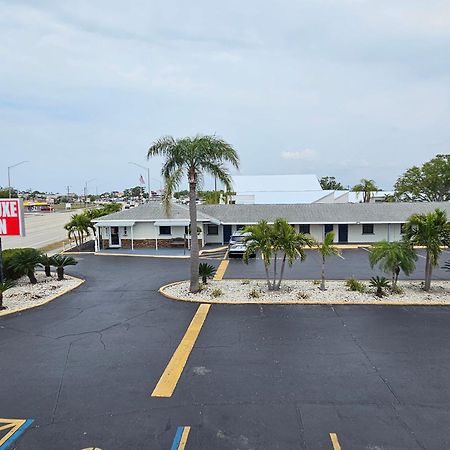 Deluxe Inn - Sarasota South Bradenton Екстер'єр фото